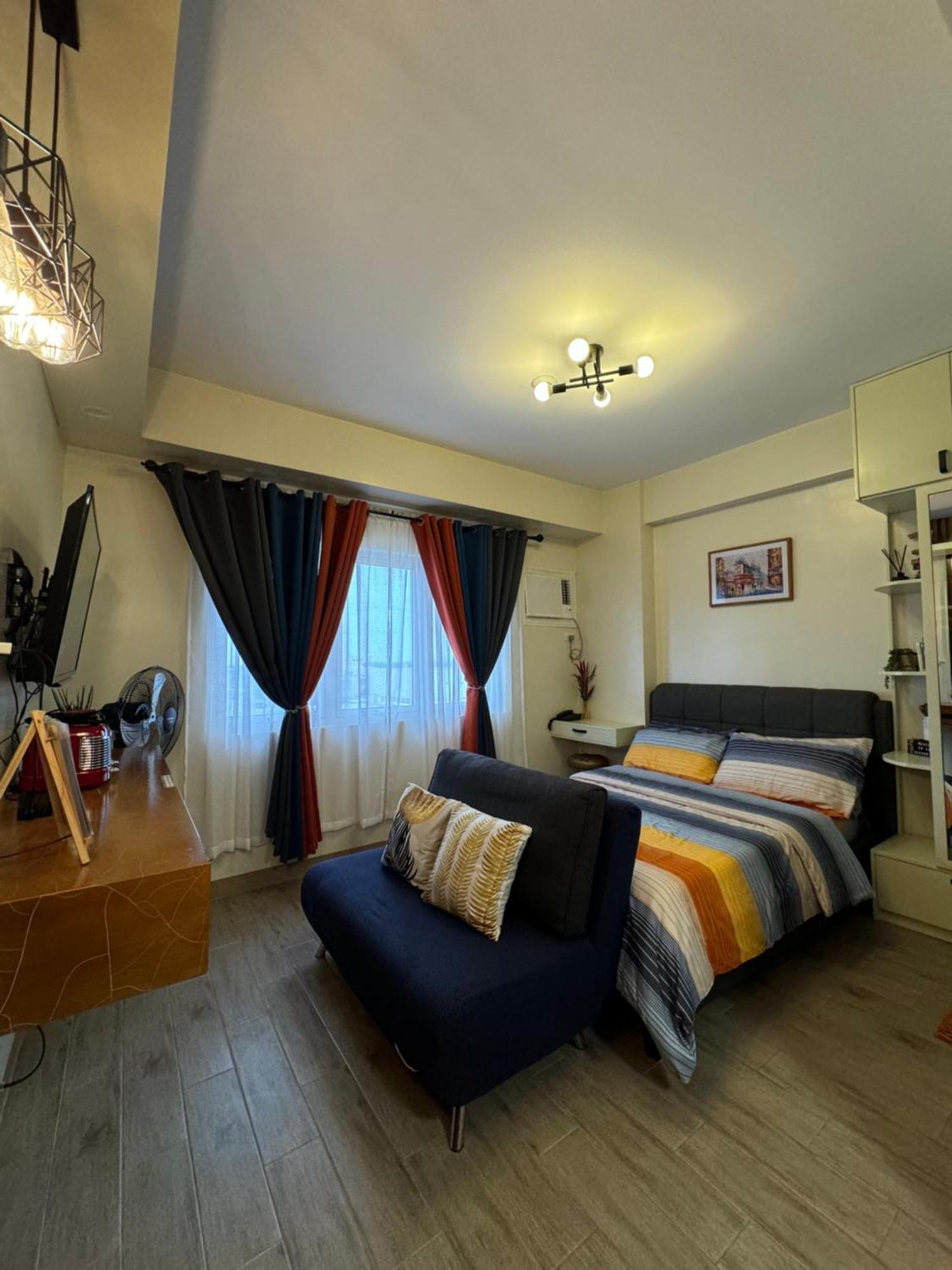 Condo Home With Fast Wifi In Bacolod City Εξωτερικό φωτογραφία