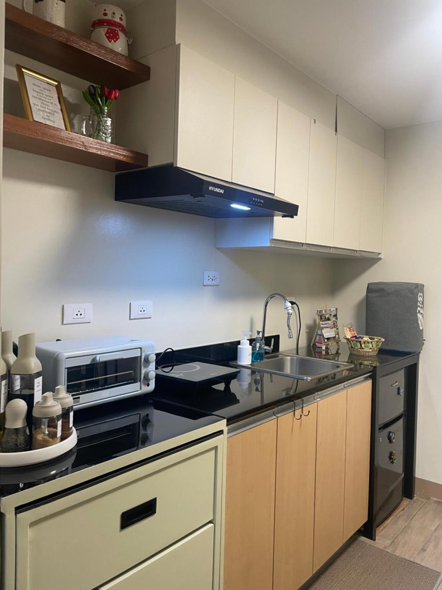 Condo Home With Fast Wifi In Bacolod City Εξωτερικό φωτογραφία